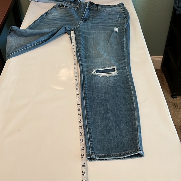 Judy Blue Boyfriend Fit High Rise Size 11/30 - Picture 7 of 16